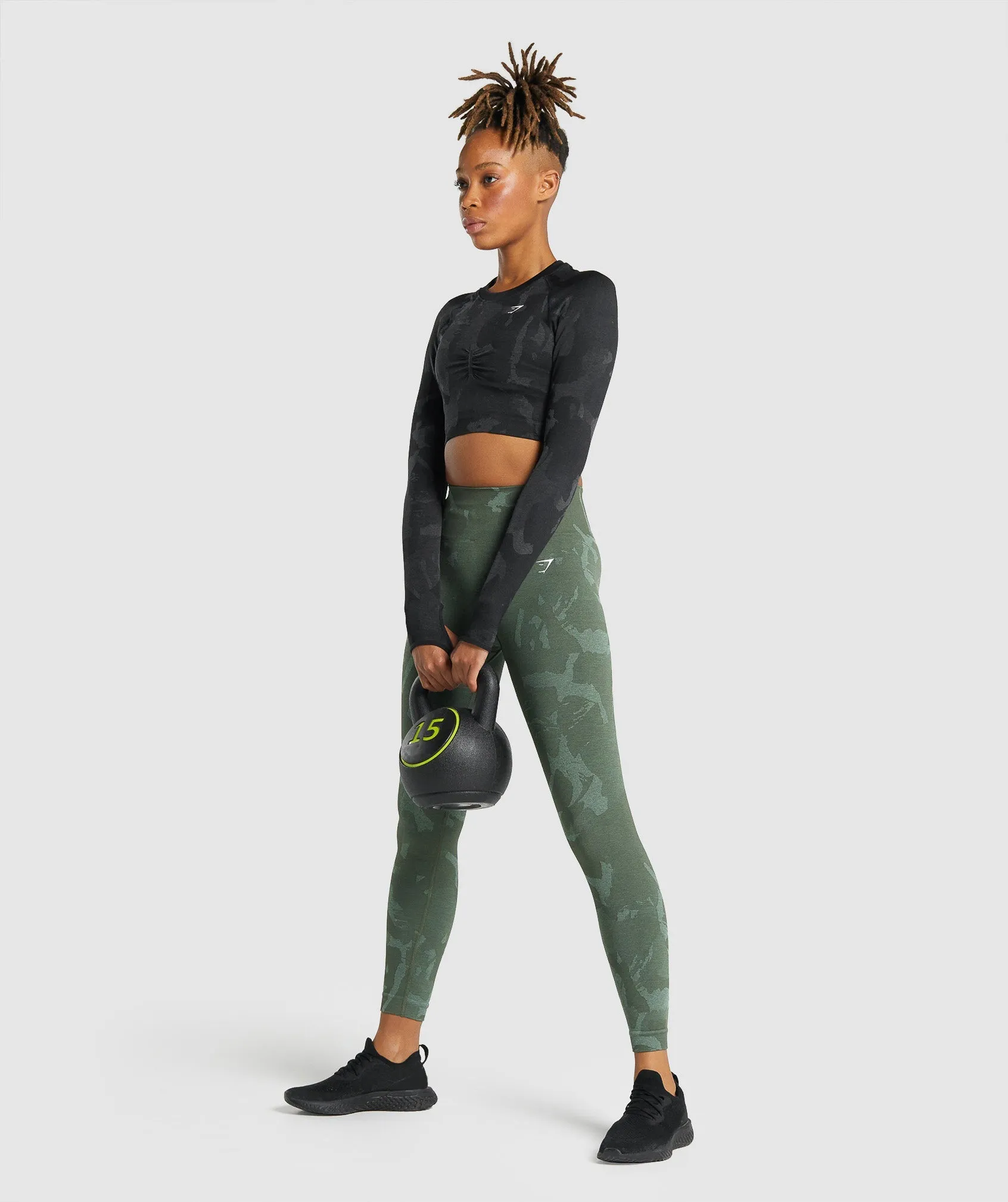 Gymshark Adapt Camo Seamless Long Sleeve Crop Top - Savanna | Black