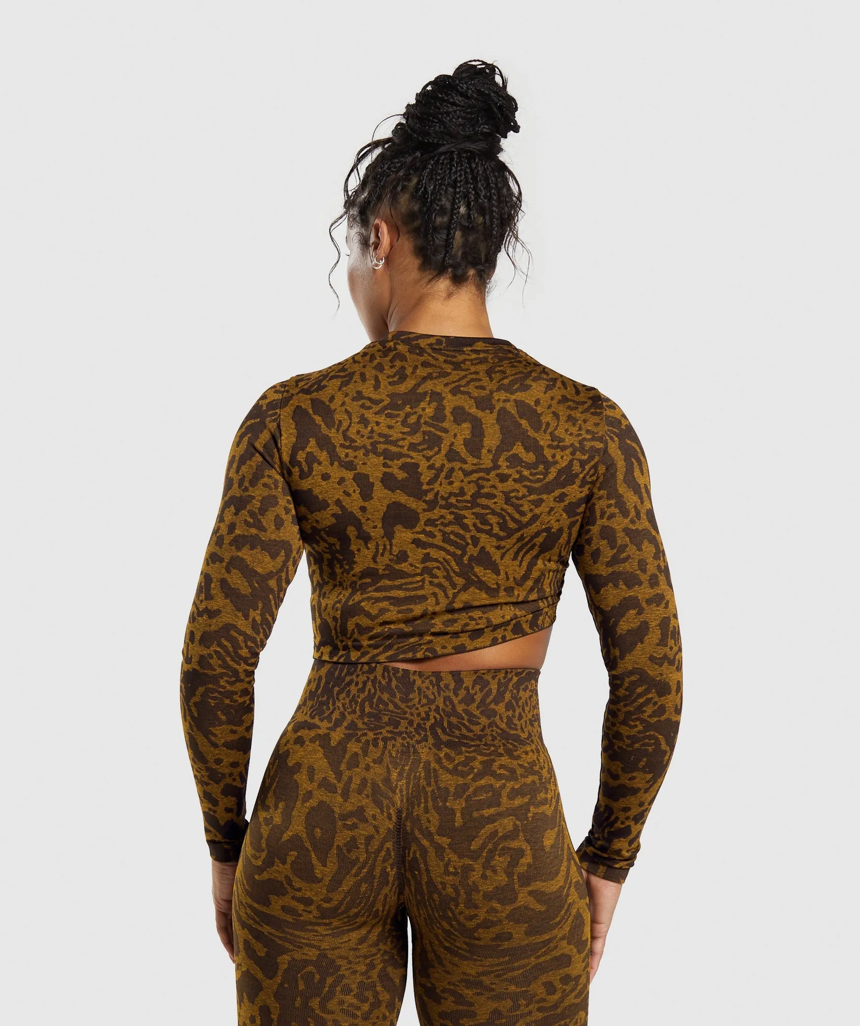 Gymshark Adapt Safari Seamless Long Sleeve Crop Top - Archive Brown/Burnt Yellow