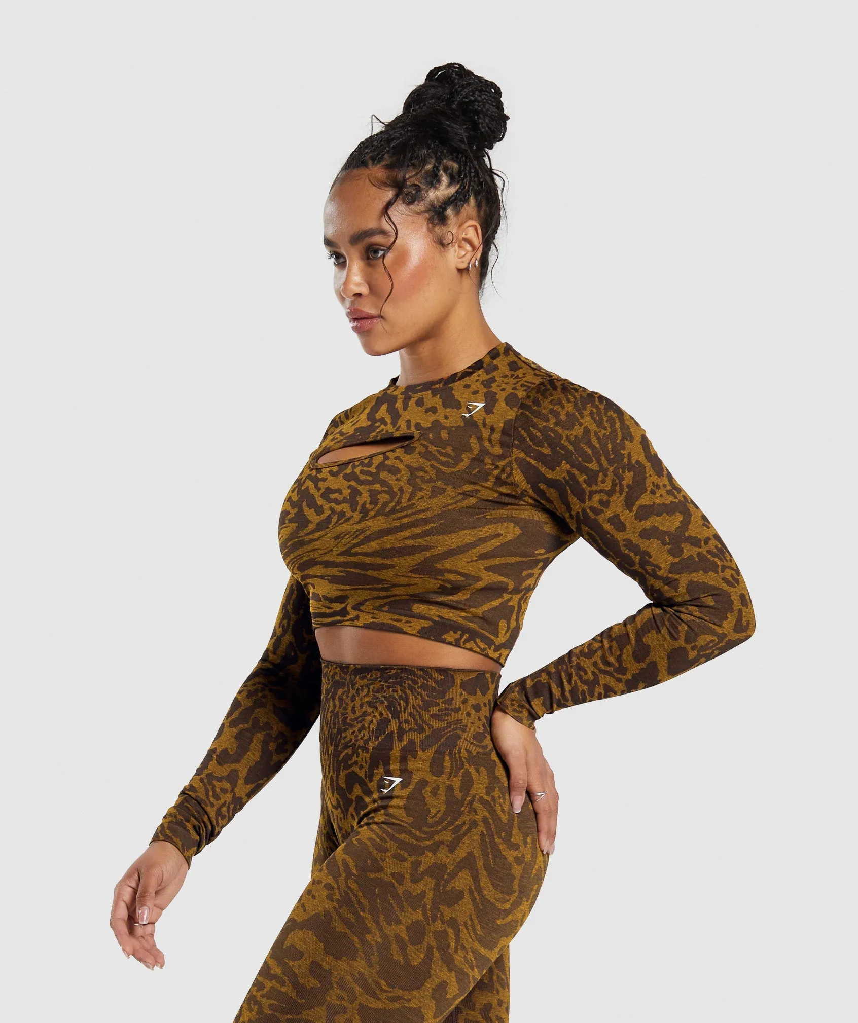 Gymshark Adapt Safari Seamless Long Sleeve Crop Top - Archive Brown/Burnt Yellow