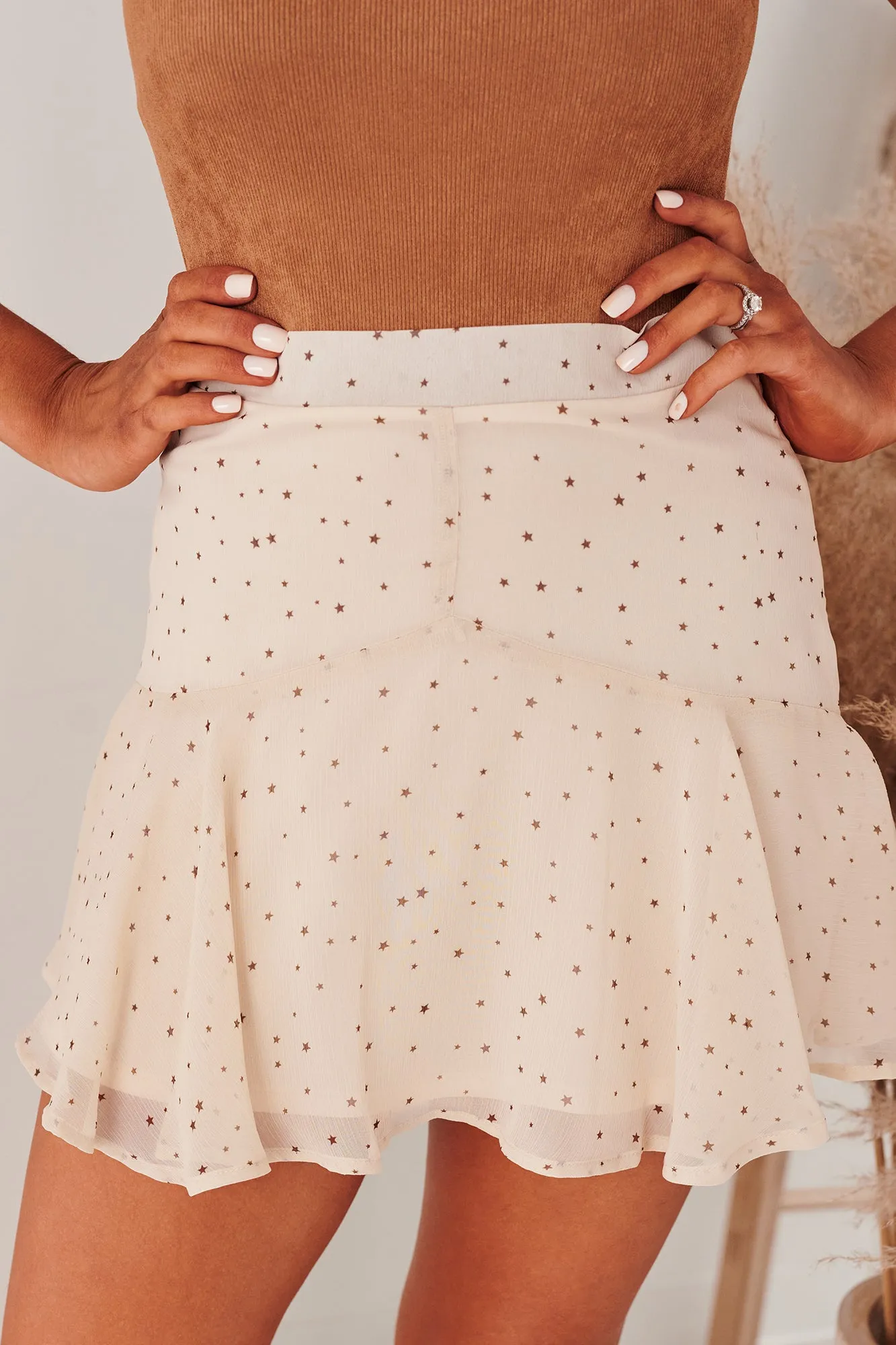 "Land Among Stars" Flounce Skirt (Taupe Brown Star)