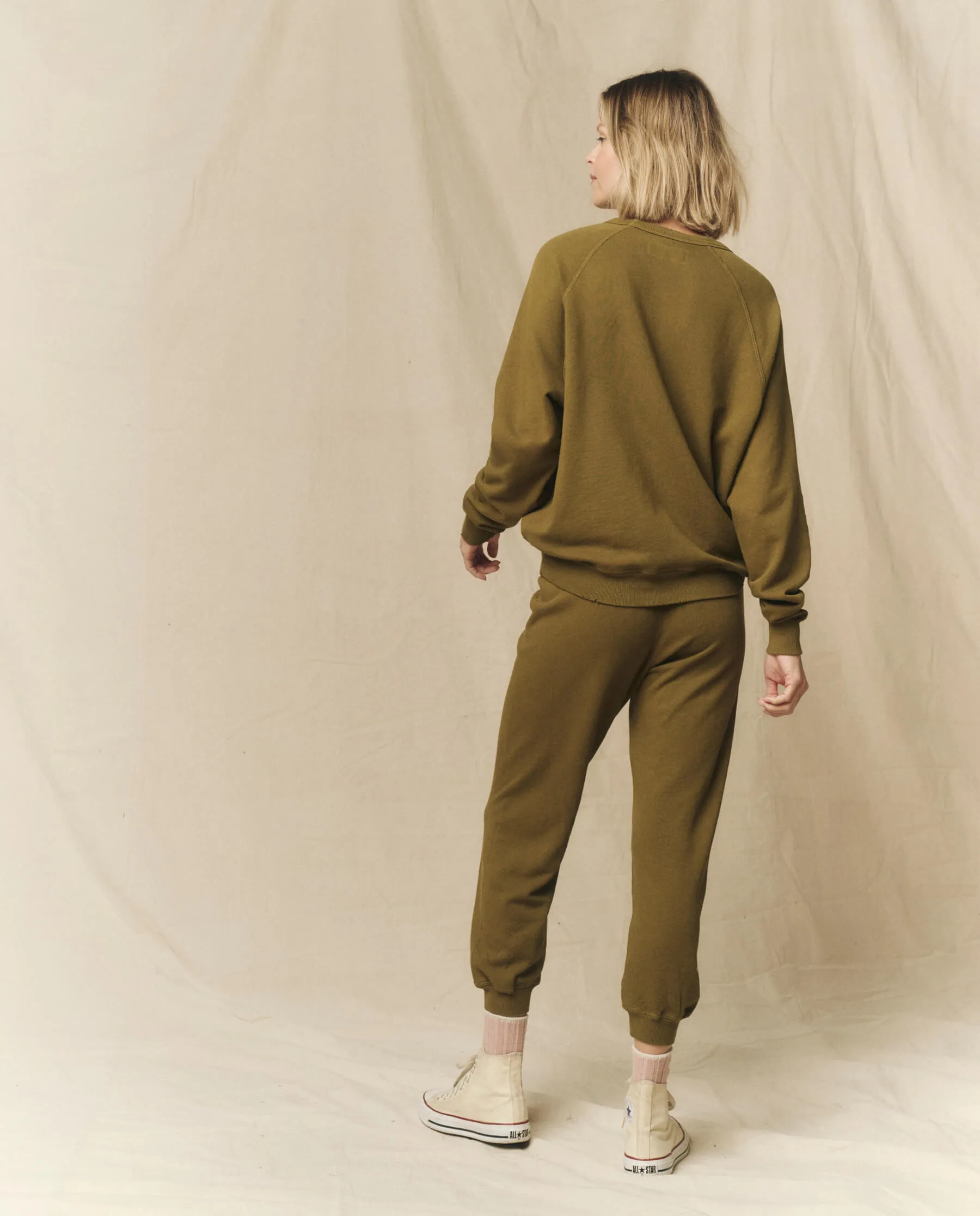 The Cropped Sweatpant. Solid -- Fir Green