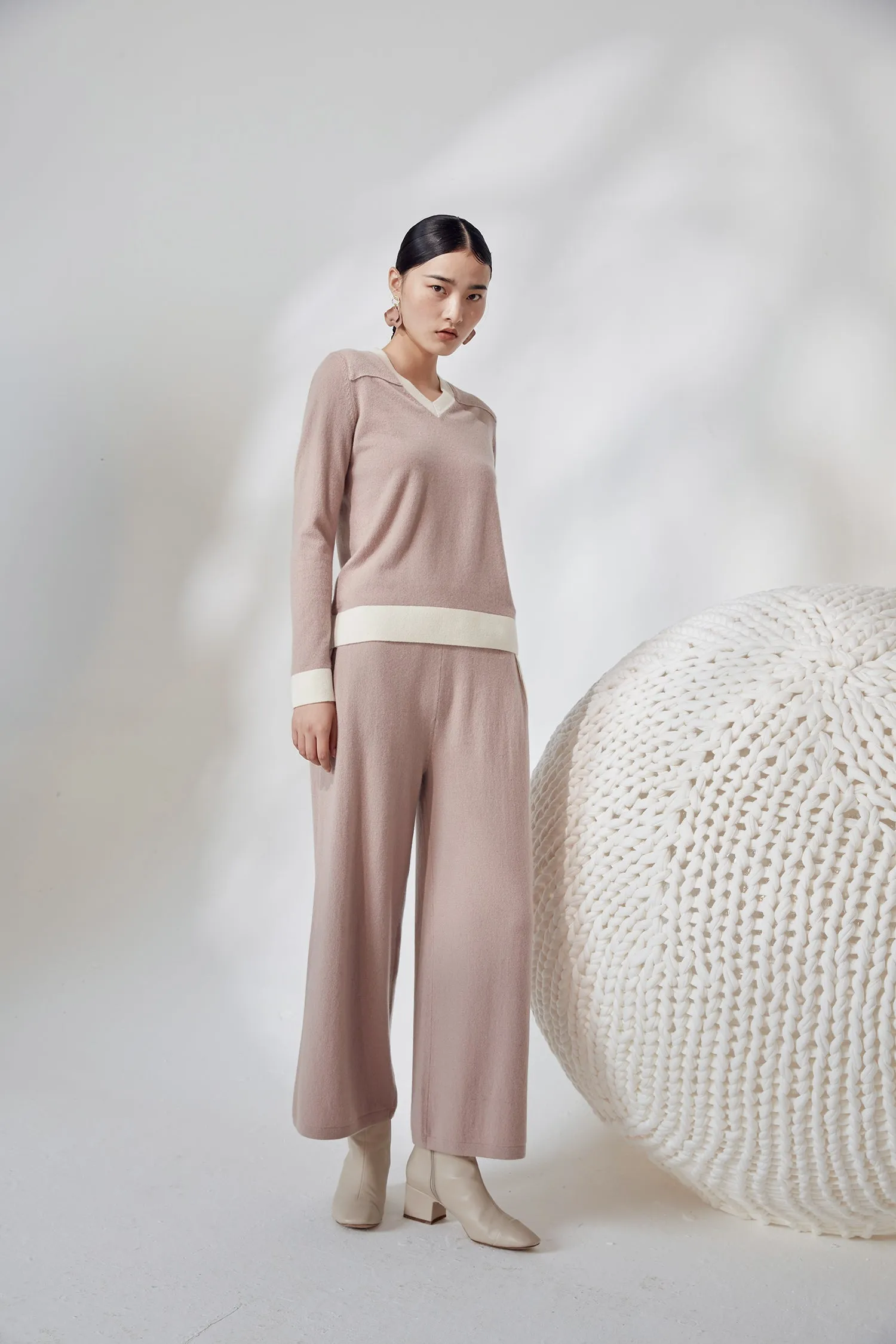 Wide-leg 100% cashmere cropped trousers